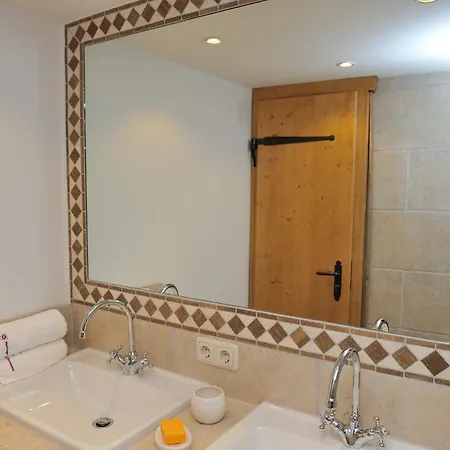 杜尔斯坦文物酒店