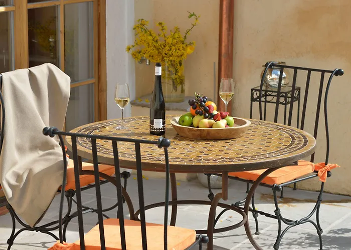 公寓 杜尔斯坦文物酒店 *