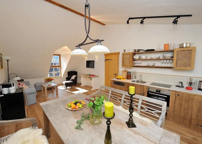 公寓 杜尔斯坦文物酒店 *